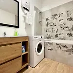 Appartement De La Salle Neuf Et Tout Equipe